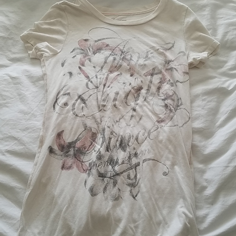 3 American Eagle shirts - Picture 5 of 6